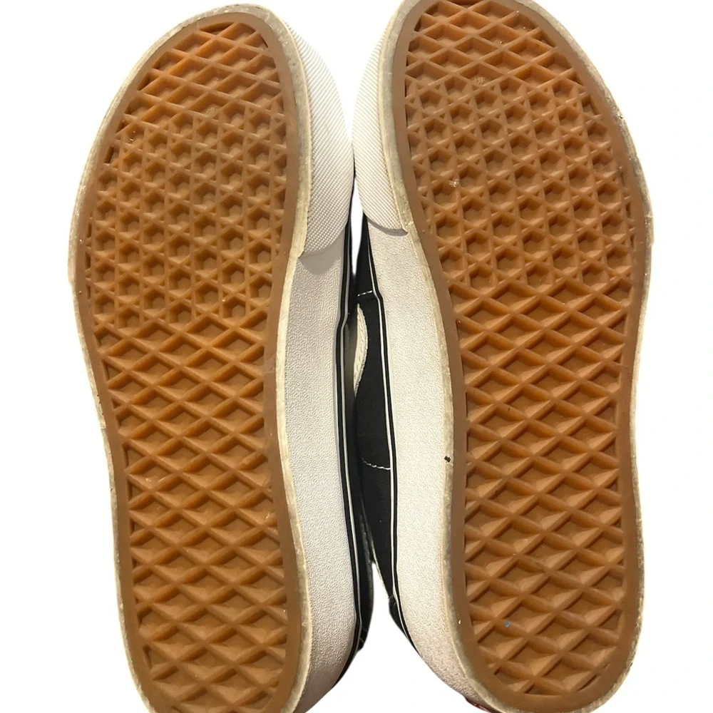 Vans Kids Shoes - Black and White - Picture 4 of 8